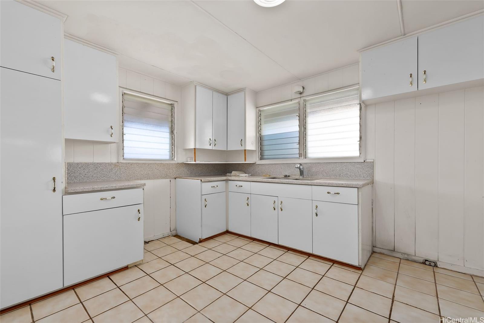 2209-A  Liliha Street Nuuanu-lower, Honolulu home - photo 5 of 22