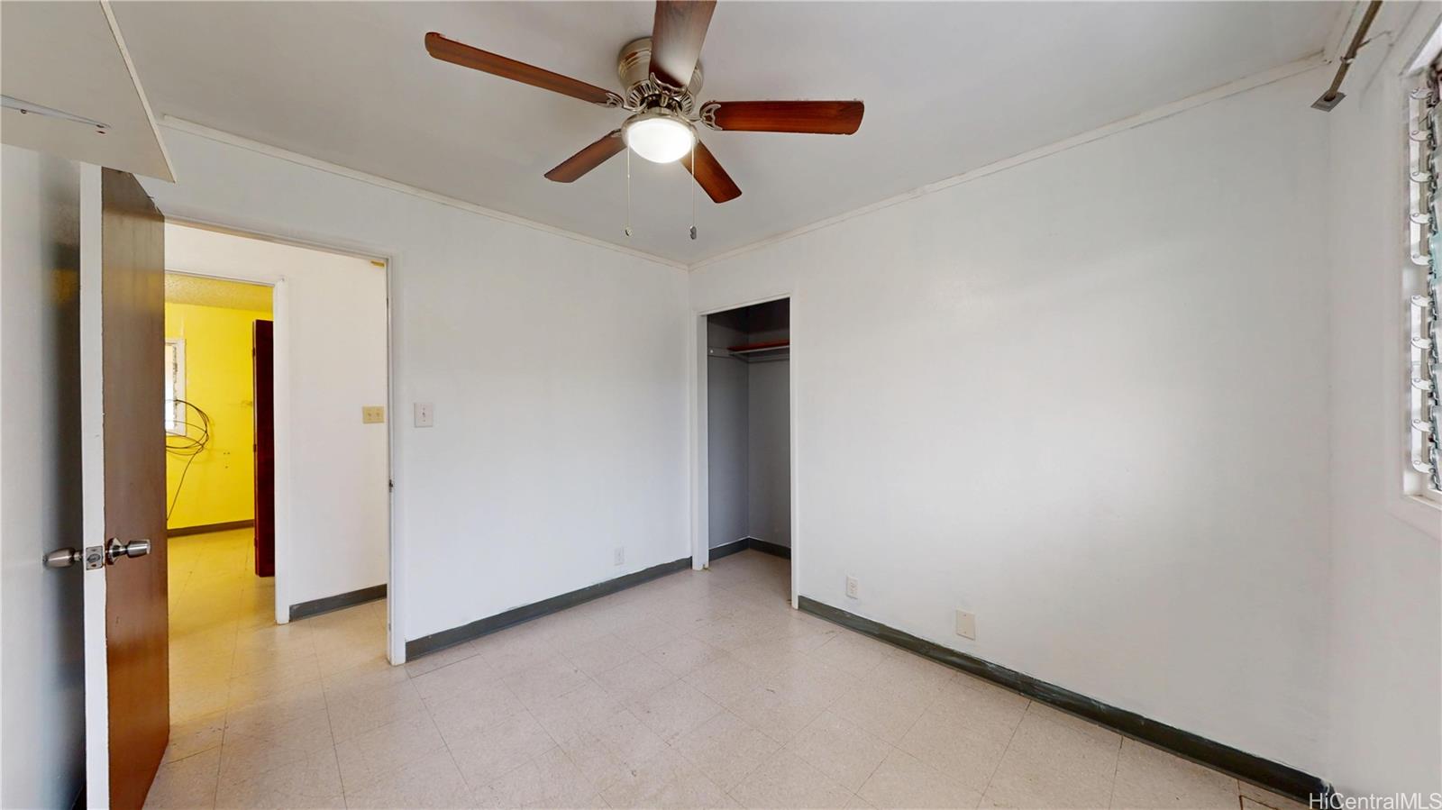 2210  School Street Kalihi-lower, Honolulu home - photo 9 of 25