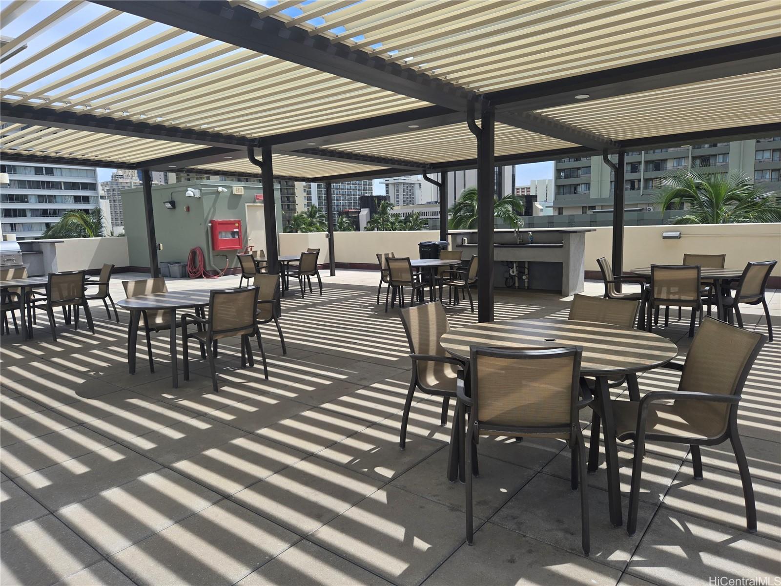 Aloha Lani condo # 1405, Honolulu, Hawaii - photo 19 of 24