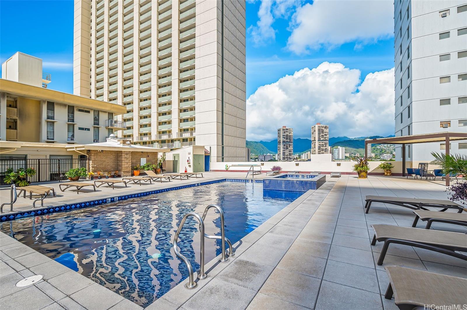 Aloha Lani condo # 1409, Honolulu, Hawaii - photo 10 of 11