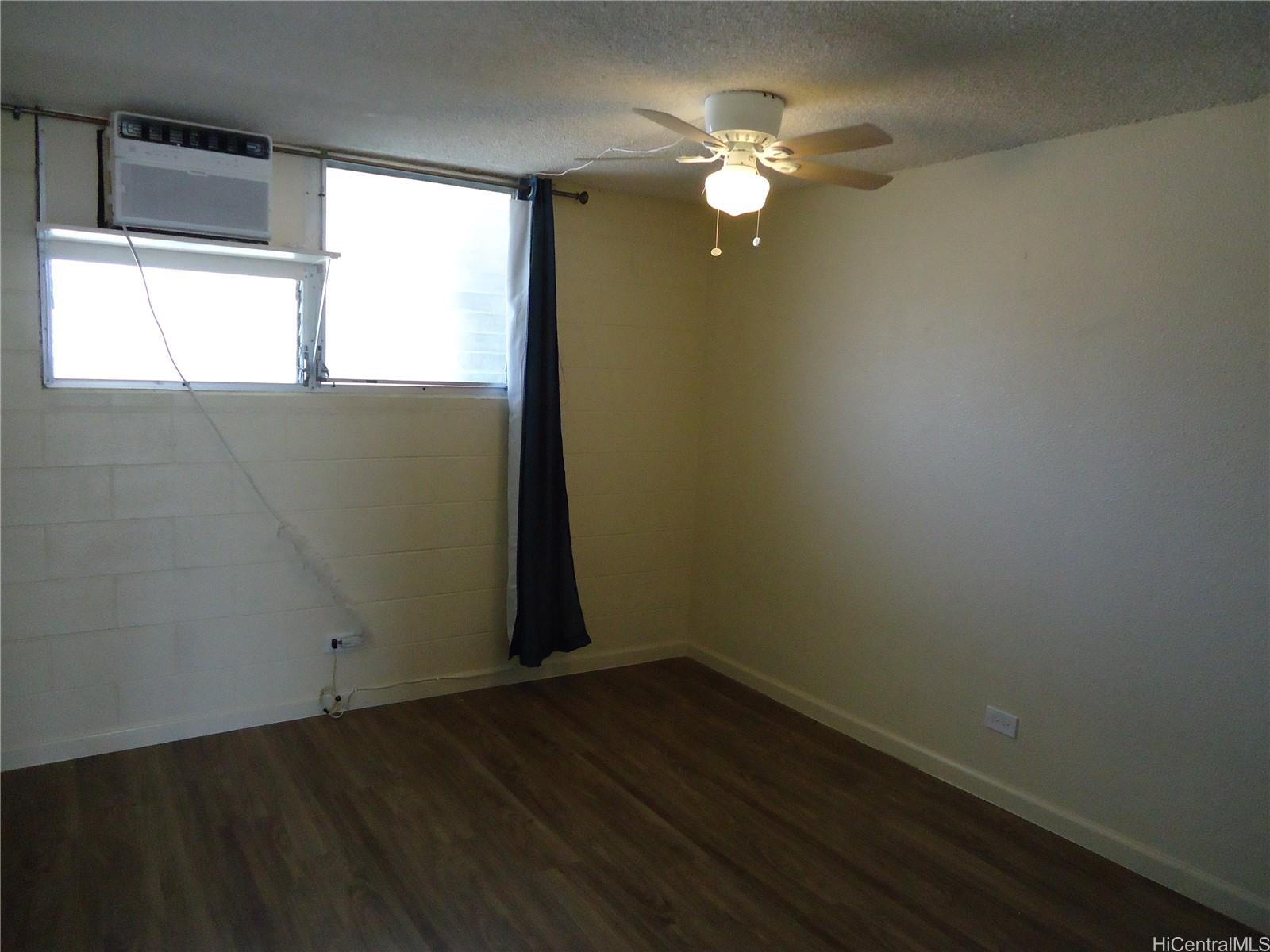 2211 Ala Wai Blvd Honolulu - Rental - photo 6 of 12