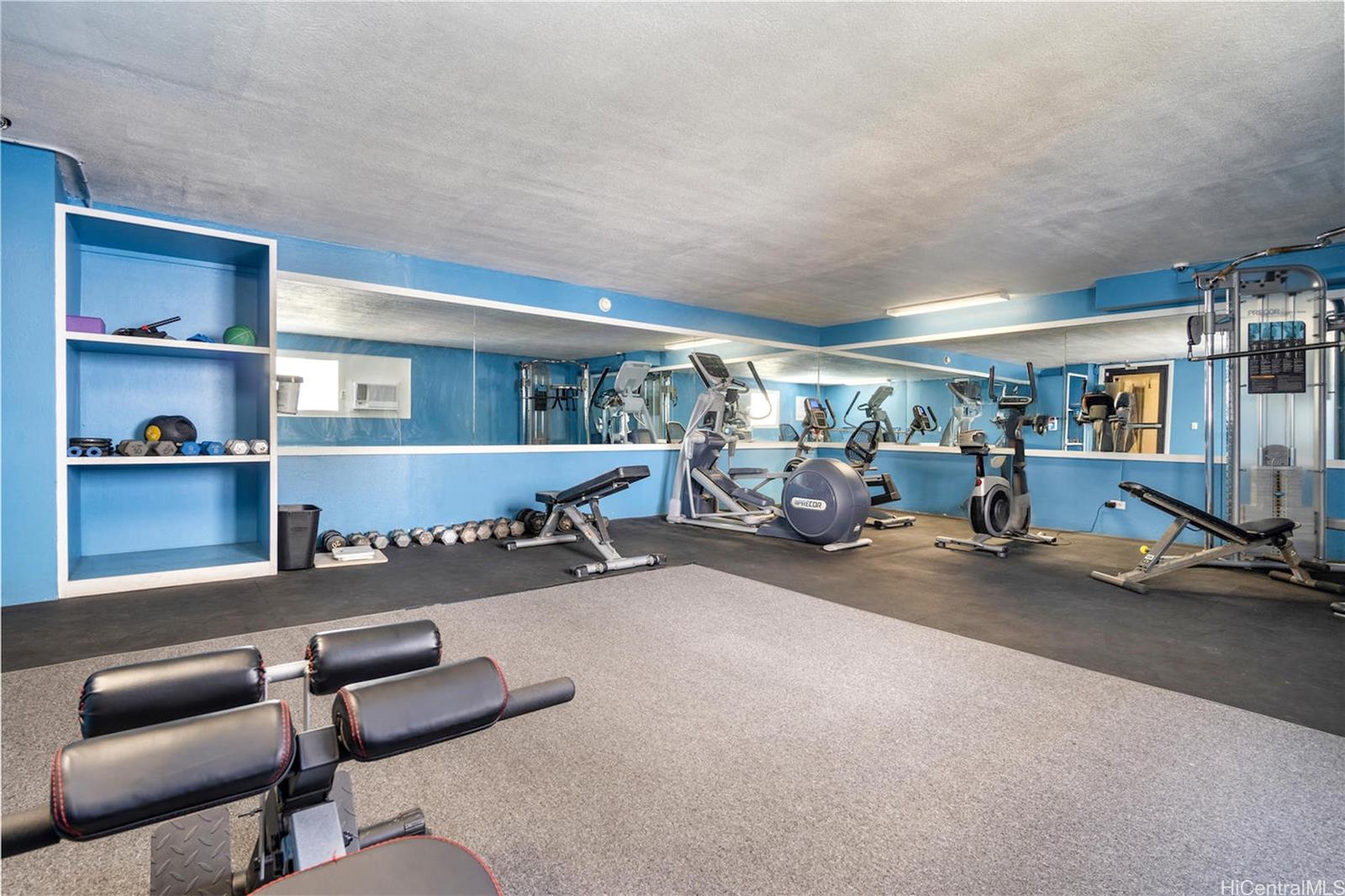 Aloha Lani condo # 1606, Honolulu, Hawaii - photo 17 of 25