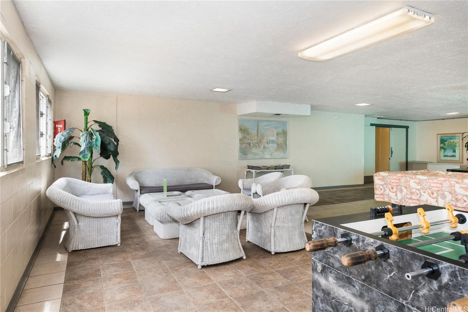 Aloha Lani condo # 1606, Honolulu, Hawaii - photo 19 of 25