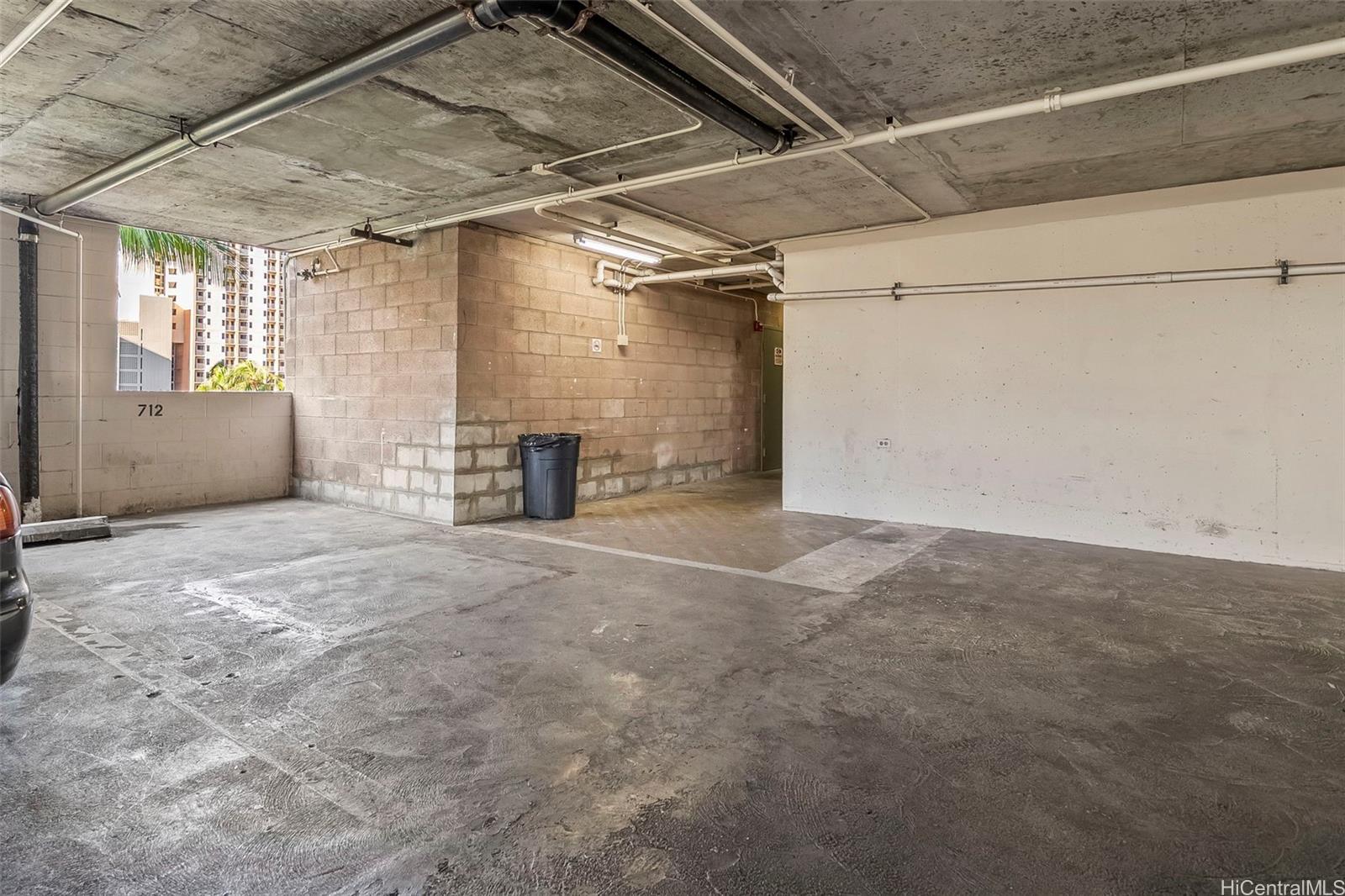 Aloha Lani condo # 1614, Honolulu, Hawaii - photo 15 of 20