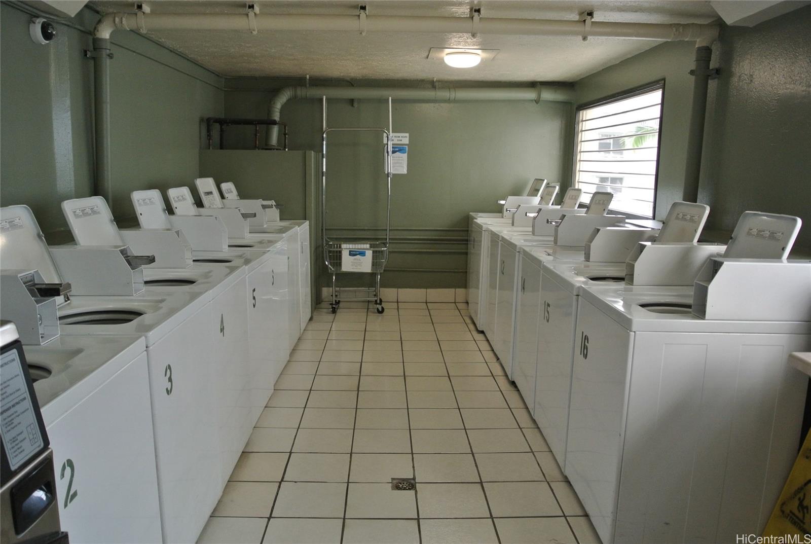 Aloha Lani condo # 1815, Honolulu, Hawaii - photo 15 of 19