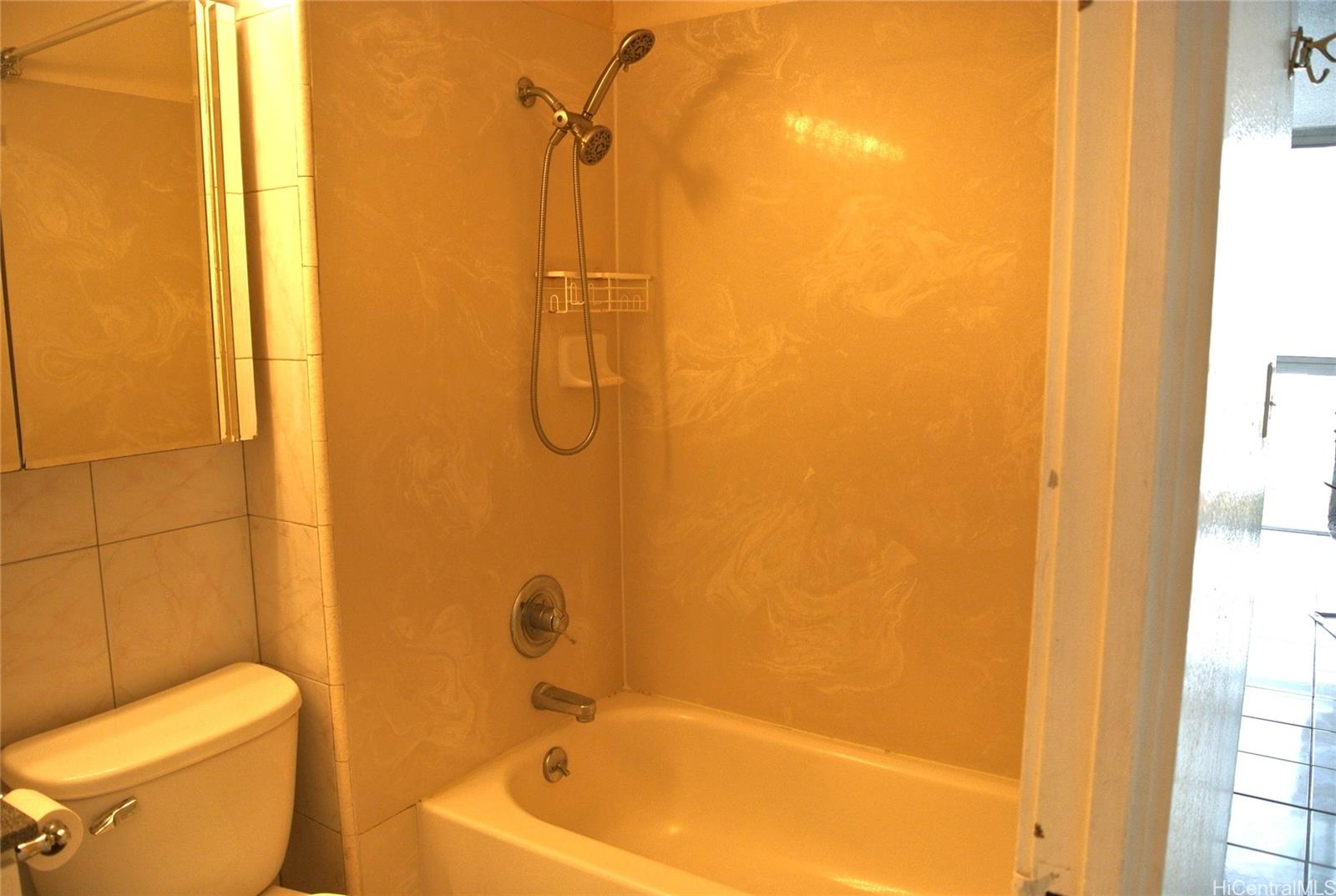 Aloha Lani condo # 1815, Honolulu, Hawaii - photo 7 of 19