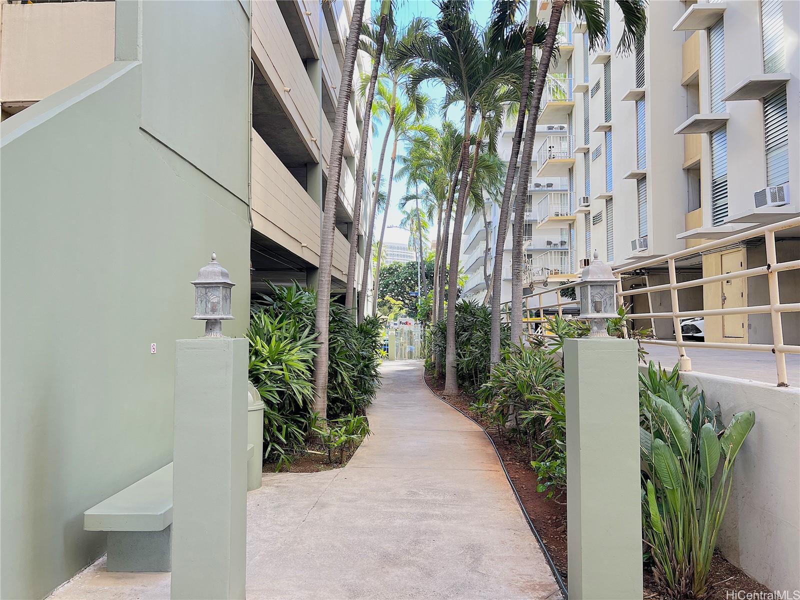 Aloha Lani condo # 1902, Honolulu, Hawaii - photo 13 of 17