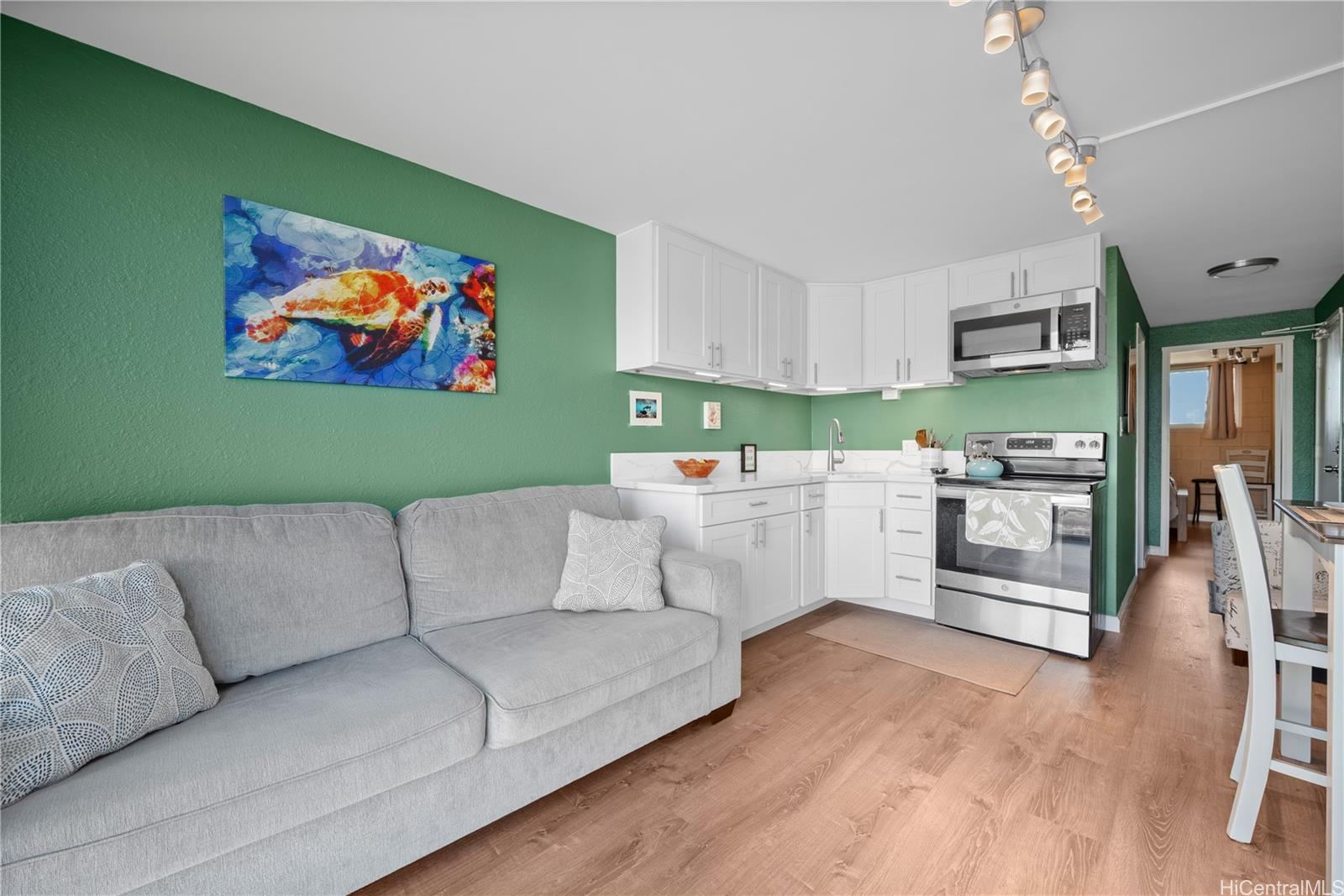 Aloha Lani condo # 2414, Honolulu, Hawaii - photo 3 of 25