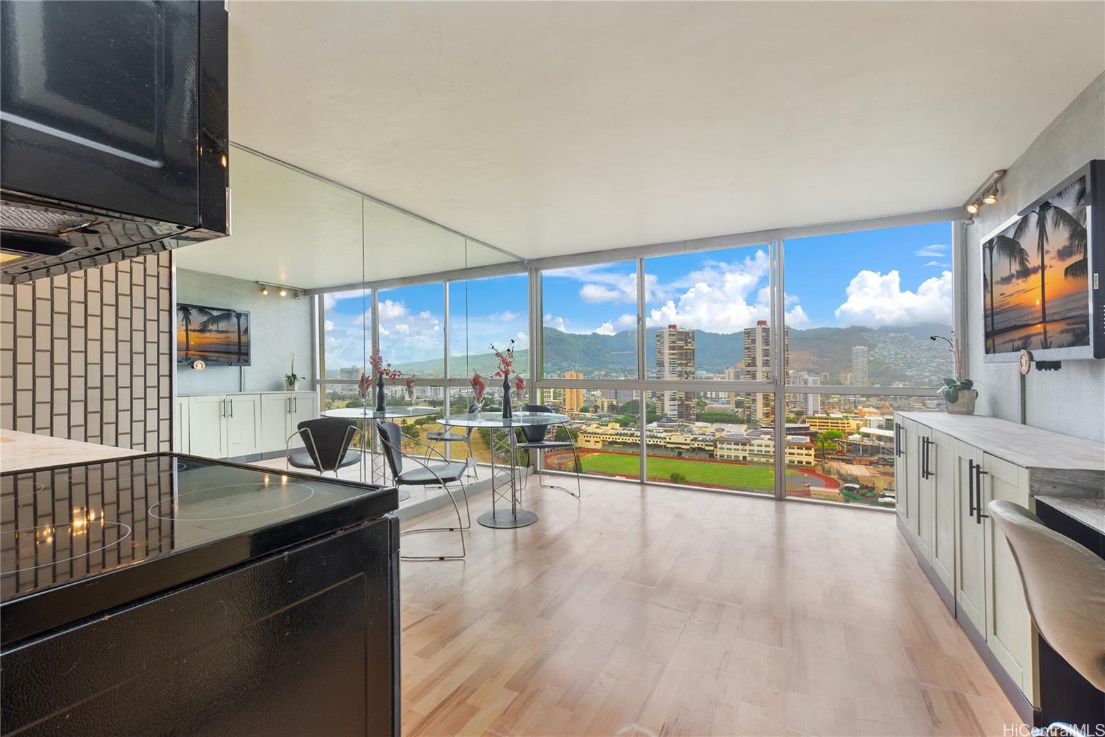 Aloha Lani condo # 2504, Honolulu, Hawaii - photo 3 of 25