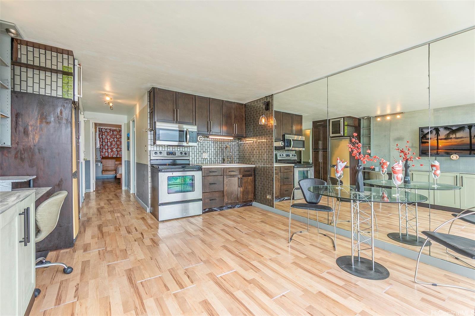 Aloha Lani condo # 2504, Honolulu, Hawaii - photo 4 of 25