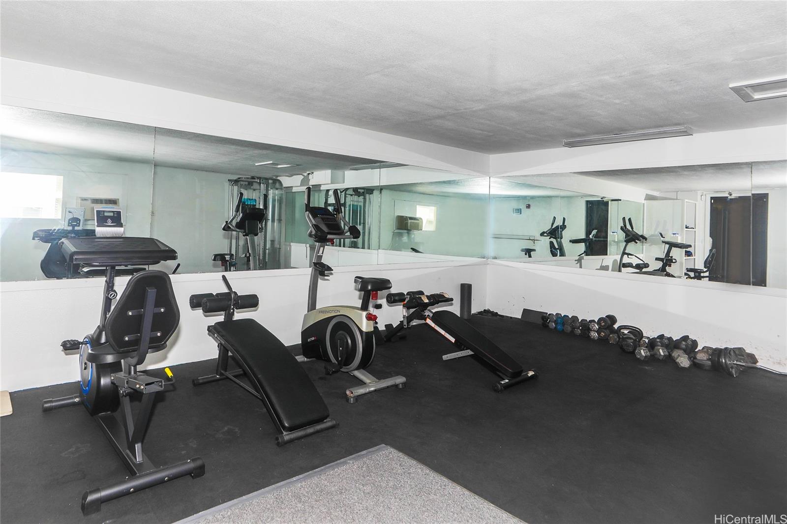 Aloha Lani condo # 2505, Honolulu, Hawaii - photo 13 of 14