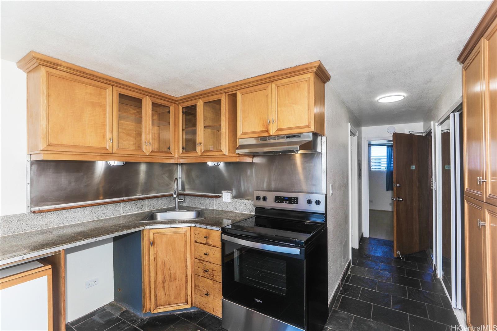 Aloha Lani condo # 2505, Honolulu, Hawaii - photo 5 of 14