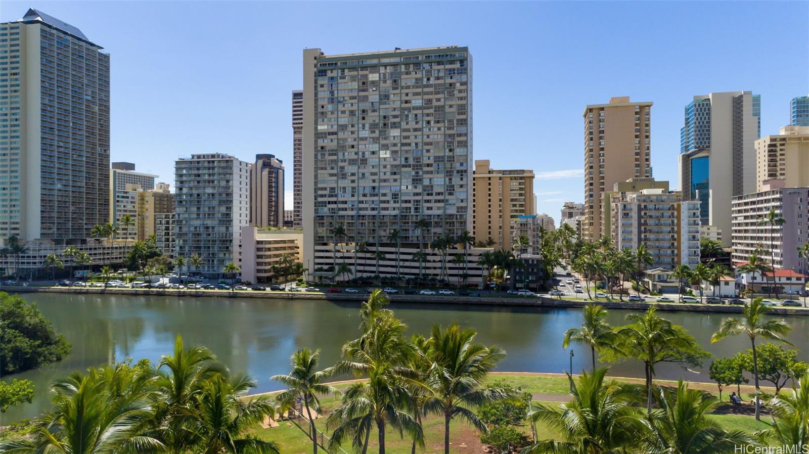 2211 Ala Wai Blvd Honolulu - Rental - photo 18 of 25