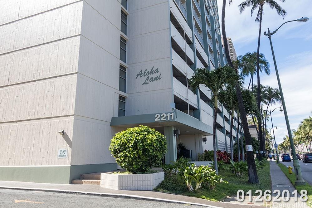 2211 Ala Wai Blvd Honolulu - Rental - photo 2 of 20