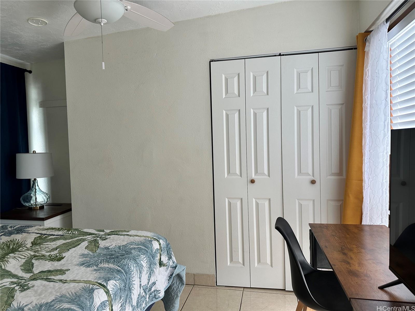 2211 Ala Wai Blvd Honolulu - Rental - photo 11 of 17