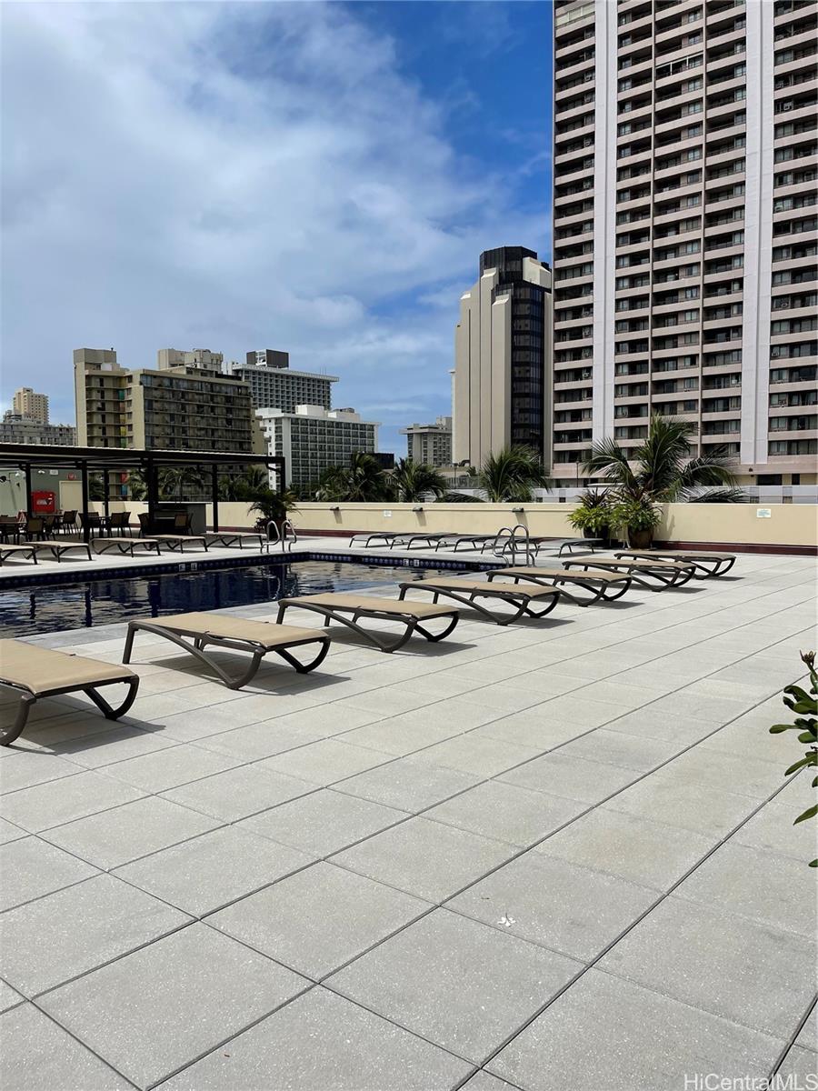 2211 Ala Wai Blvd Honolulu - Rental - photo 14 of 17