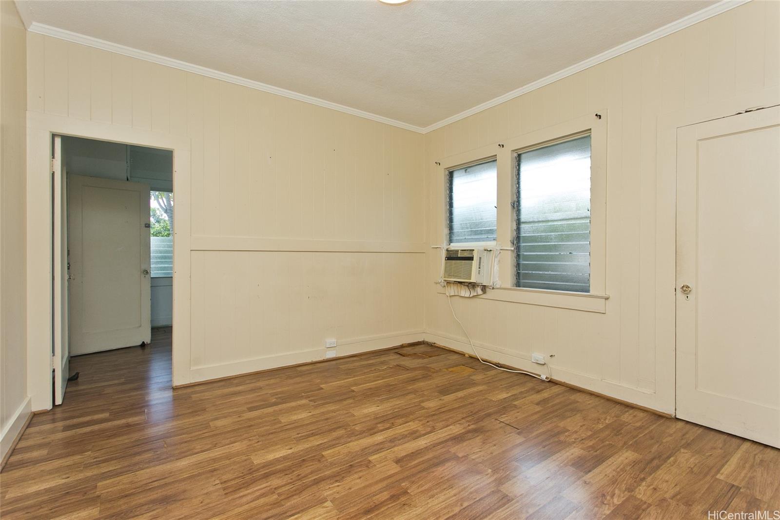 2211  Bingham Street Moiliili, Honolulu home - photo 11 of 23