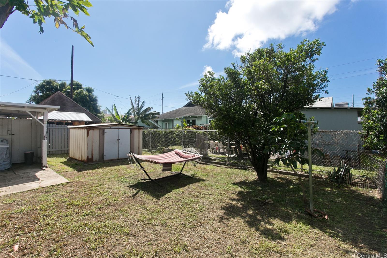 2211  Bingham Street Moiliili, Honolulu home - photo 18 of 23