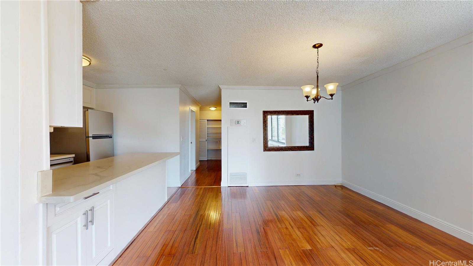 Aloha Towers condo # DH702, Honolulu, Hawaii - photo 13 of 25