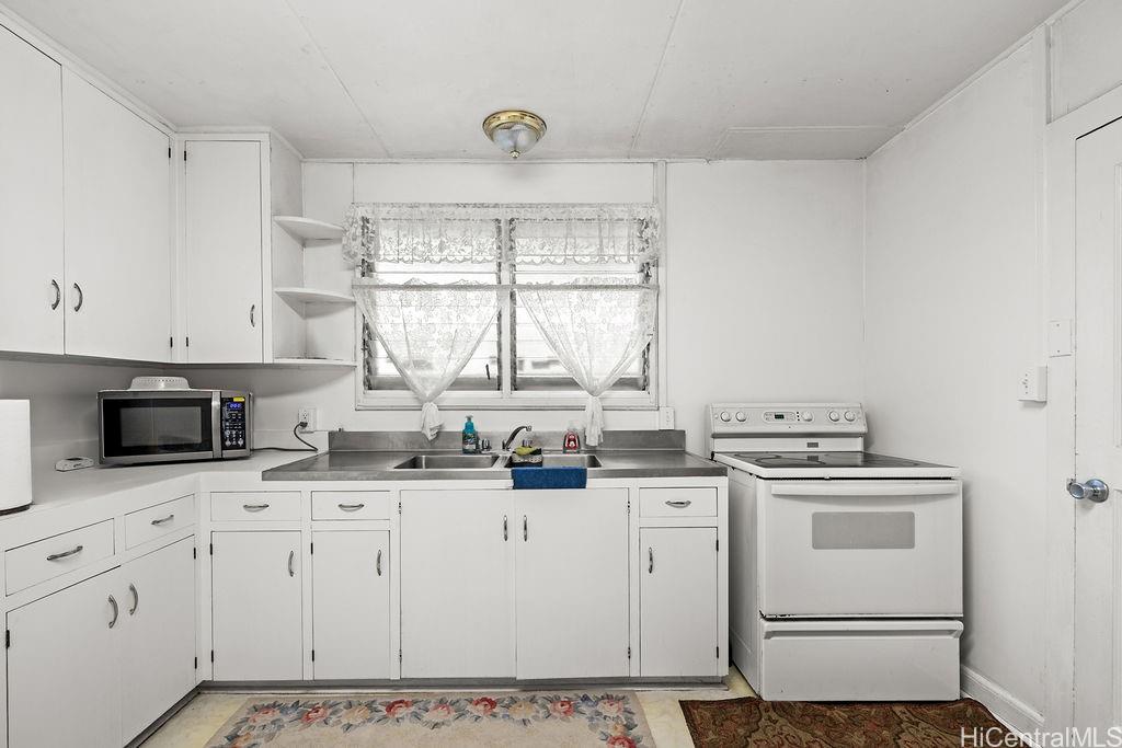 2216  Mahalo Street Alewa Heights, Honolulu home - photo 5 of 22