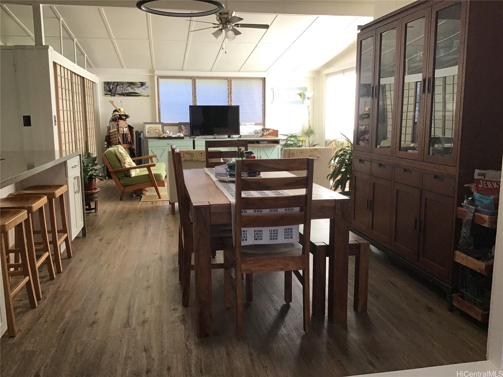 2218  Anapanapa Street Pacific Palisades, PearlCity home - photo 6 of 25