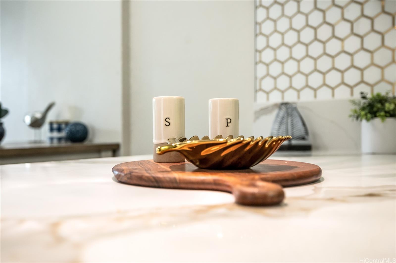 222 Kaiulani Apts condo # 208, Honolulu, Hawaii - photo 12 of 22