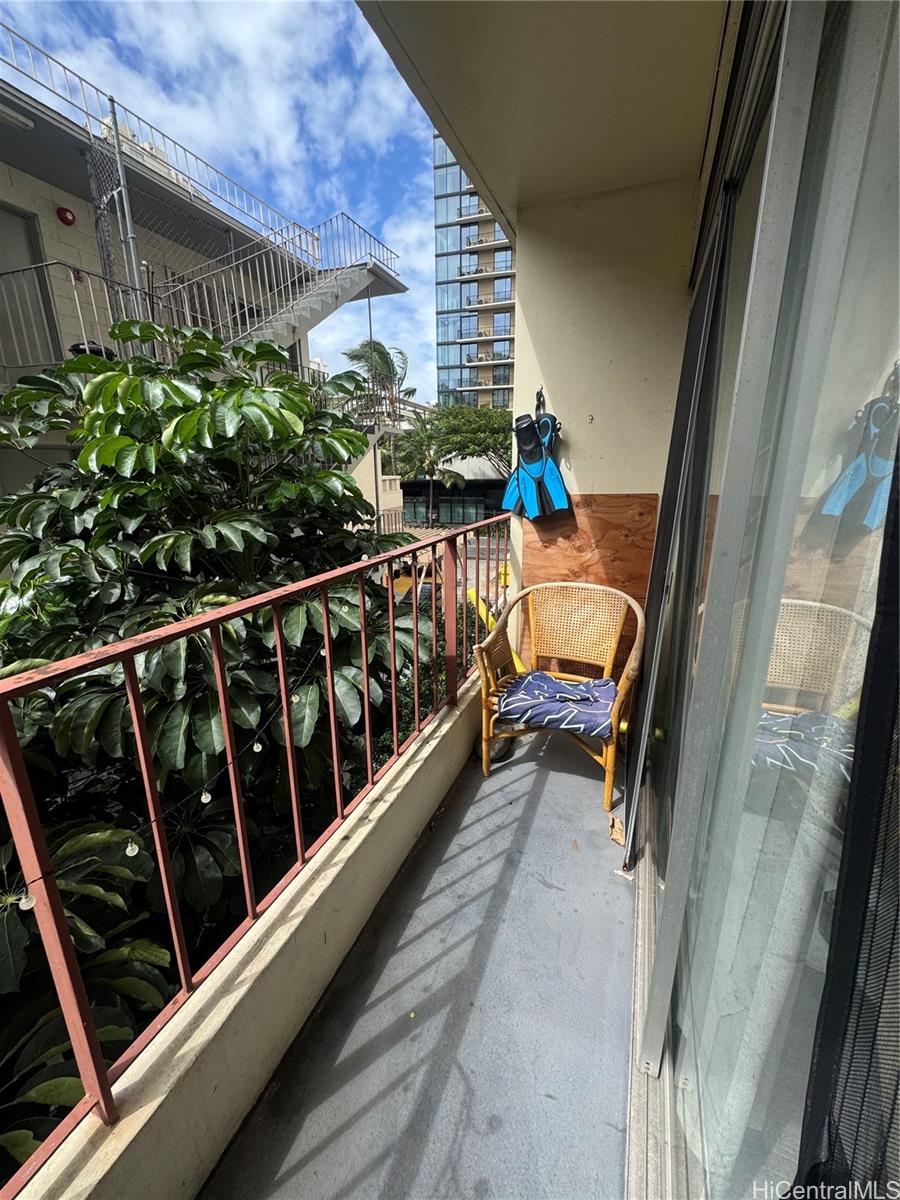 222 Kaiulani Apts condo # 303, Honolulu, Hawaii - photo 11 of 11