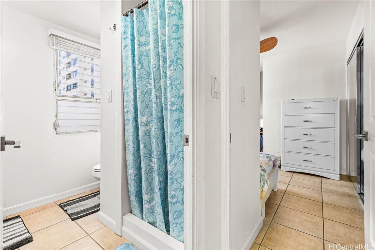 222 Kaiulani Apts condo # 405, Honolulu, Hawaii - photo 15 of 25