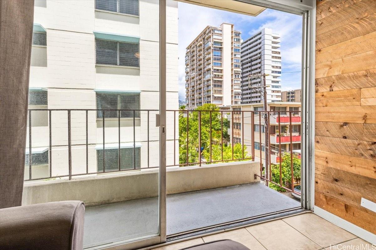 222 Kaiulani Apts condo # 405, Honolulu, Hawaii - photo 21 of 25