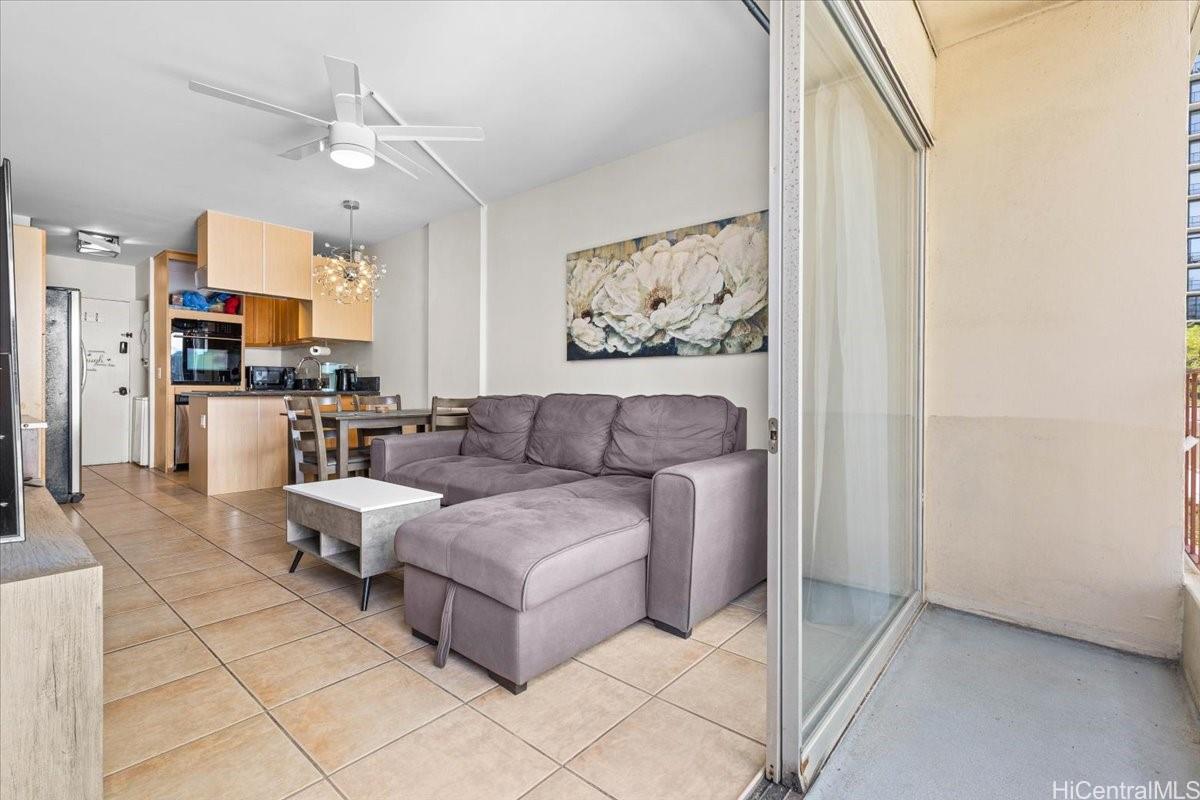 222 Kaiulani Apts condo # 405, Honolulu, Hawaii - photo 6 of 25