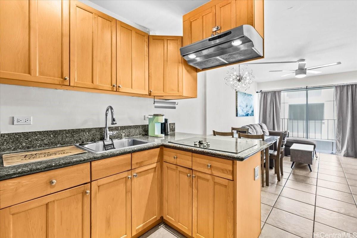 222 Kaiulani Apts condo # 405, Honolulu, Hawaii - photo 9 of 25