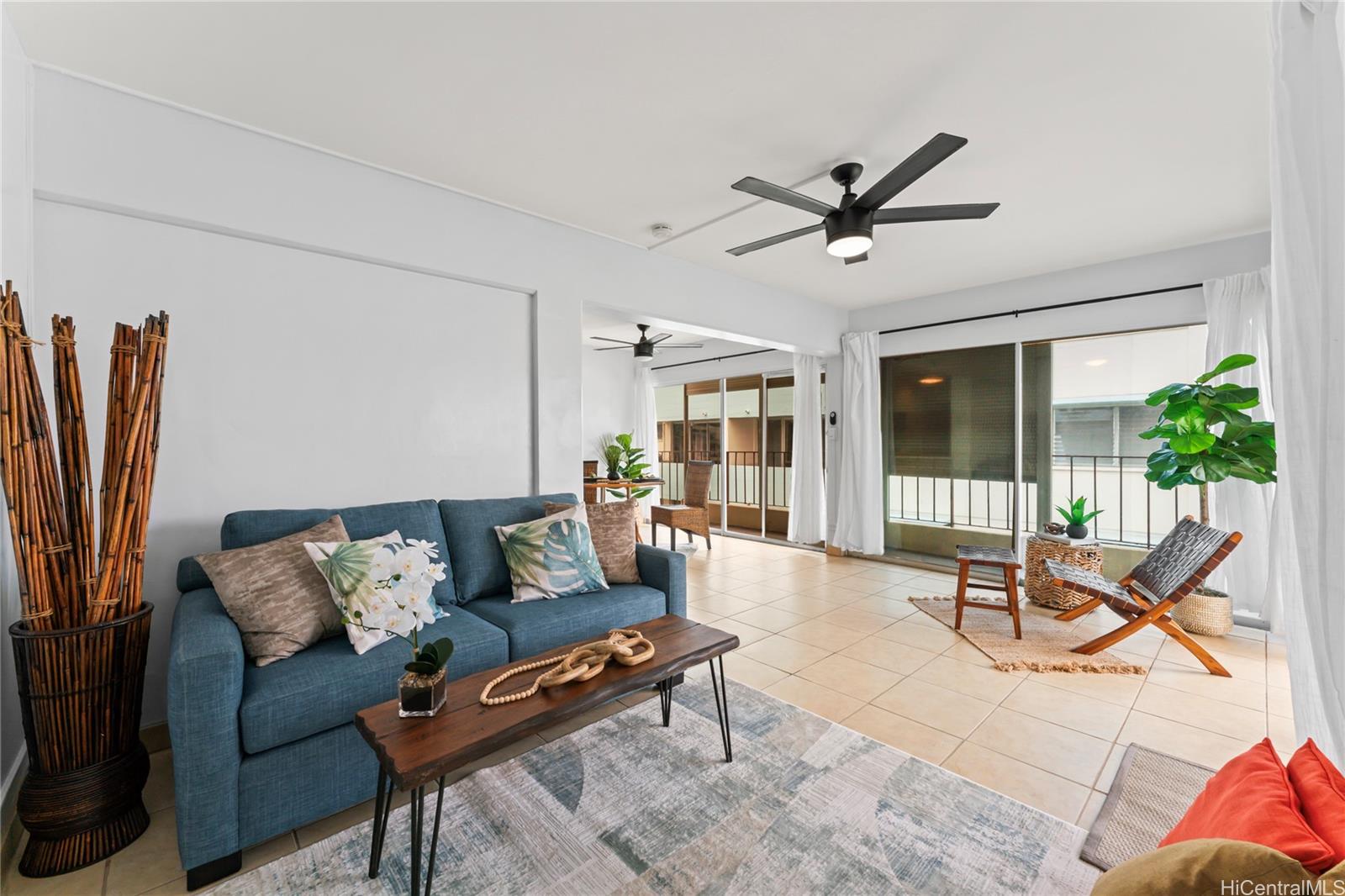 222 Kaiulani Ave townhouse # Penthouse 3, Honolulu, Hawaii - photo 5 of 15