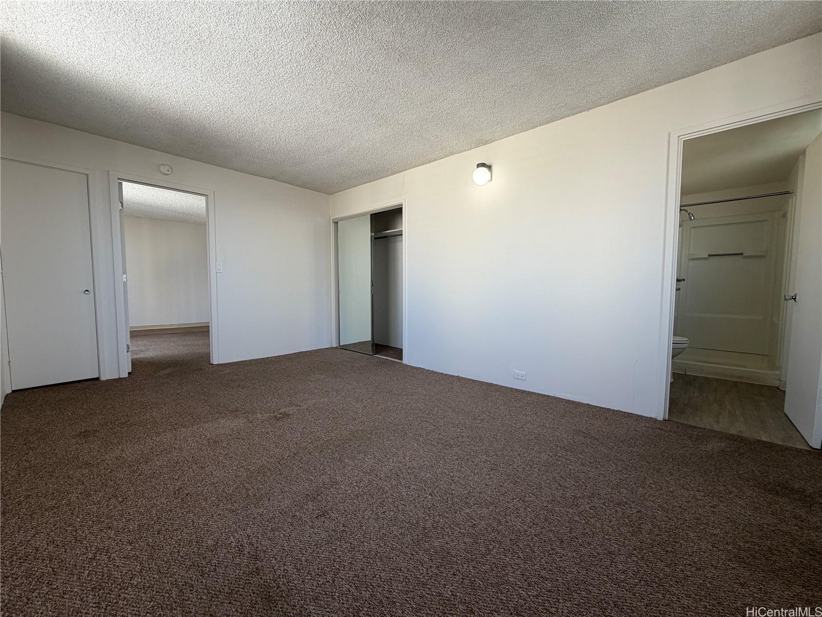 222 Liliuokalani Ave Honolulu - Rental - photo 4 of 11