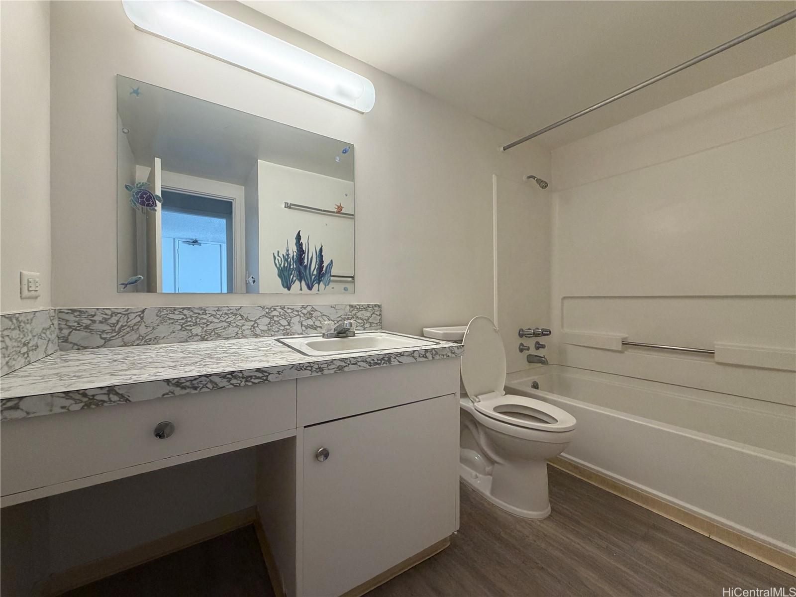 222 Liliuokalani Ave Honolulu - Rental - photo 5 of 11