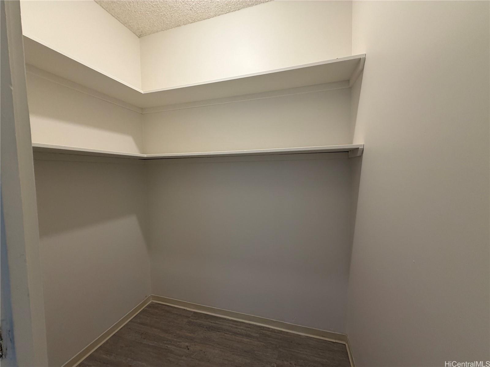 222 Liliuokalani Ave Honolulu - Rental - photo 8 of 11