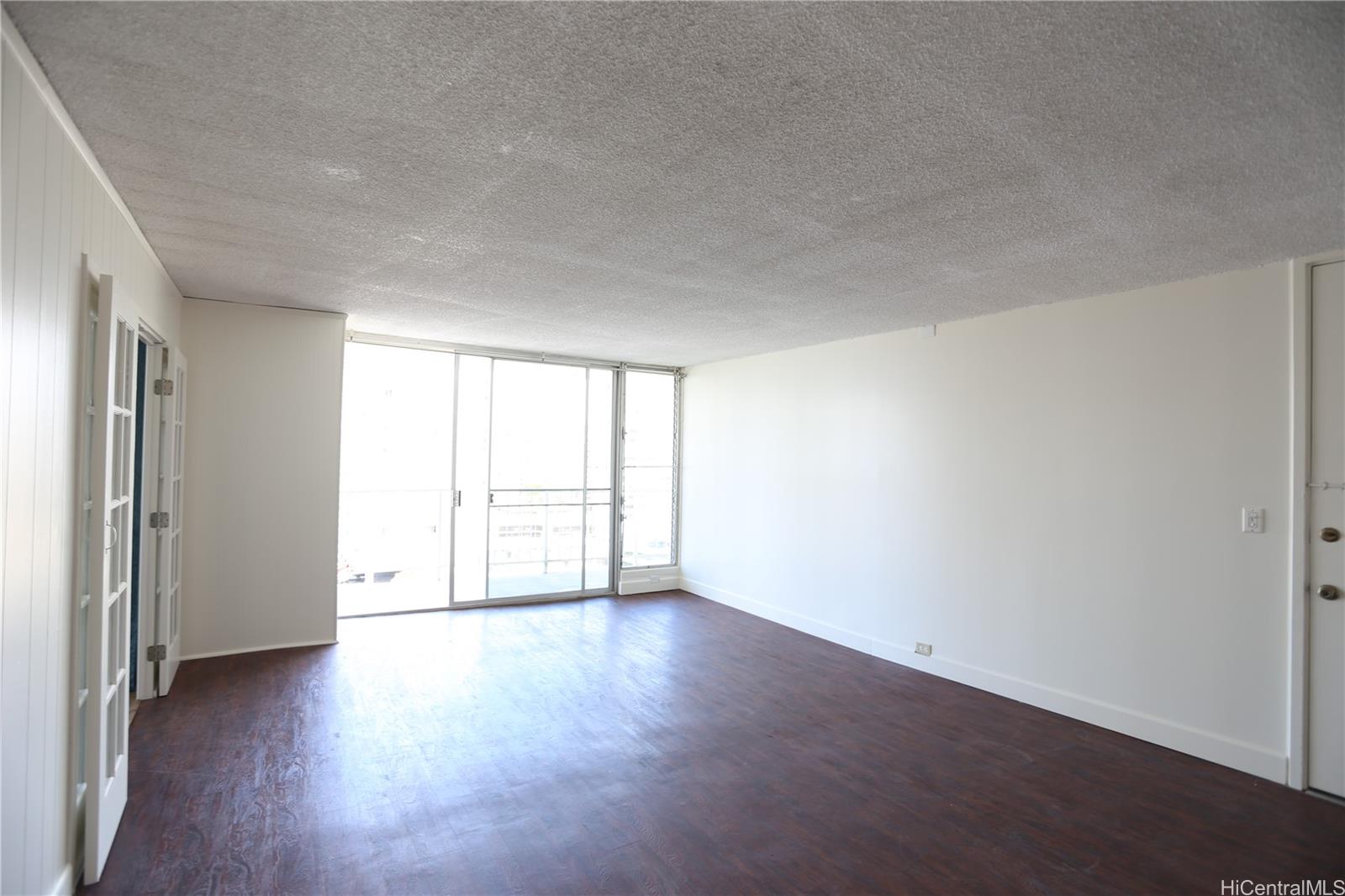 222 Liliuokalani Ave Honolulu - Rental - photo 4 of 21