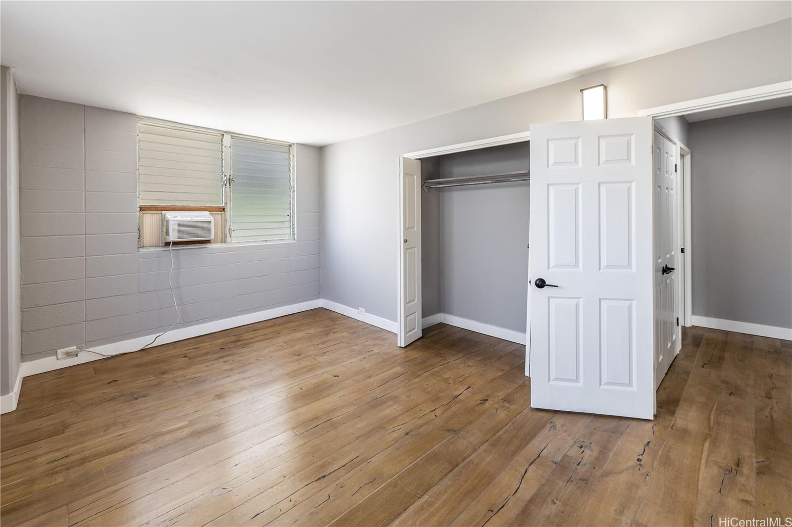 Liliuokalani Plaza condo # 302, Honolulu, Hawaii - photo 12 of 24