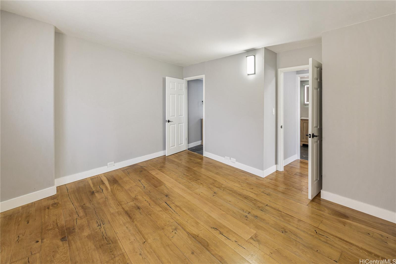 Liliuokalani Plaza condo # 302, Honolulu, Hawaii - photo 14 of 24