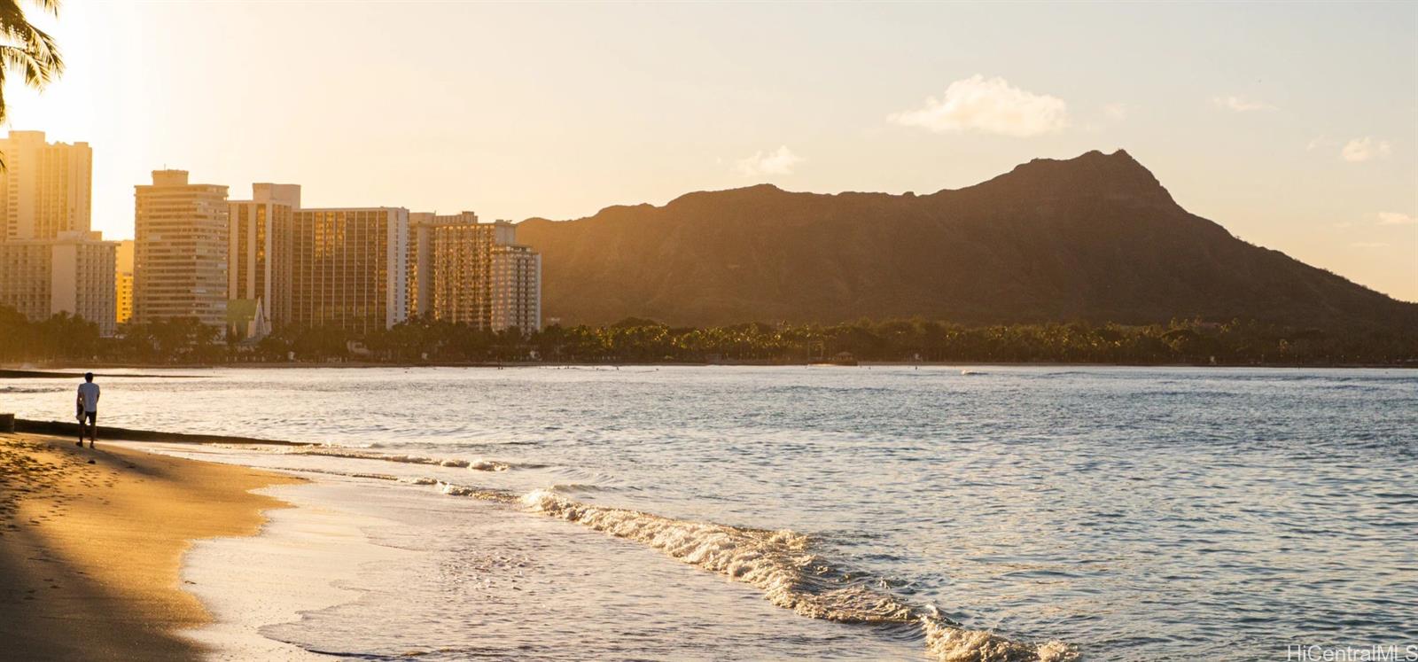 Liliuokalani Plaza condo # 302, Honolulu, Hawaii - photo 10 of 24