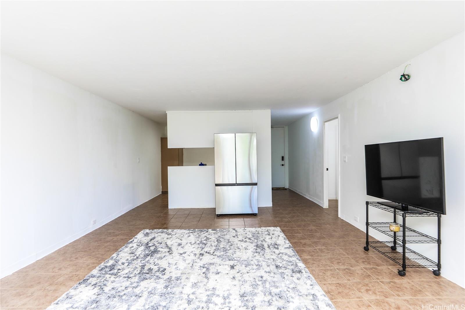 Liliuokalani Plaza condo # 501, Honolulu, Hawaii - photo 6 of 25