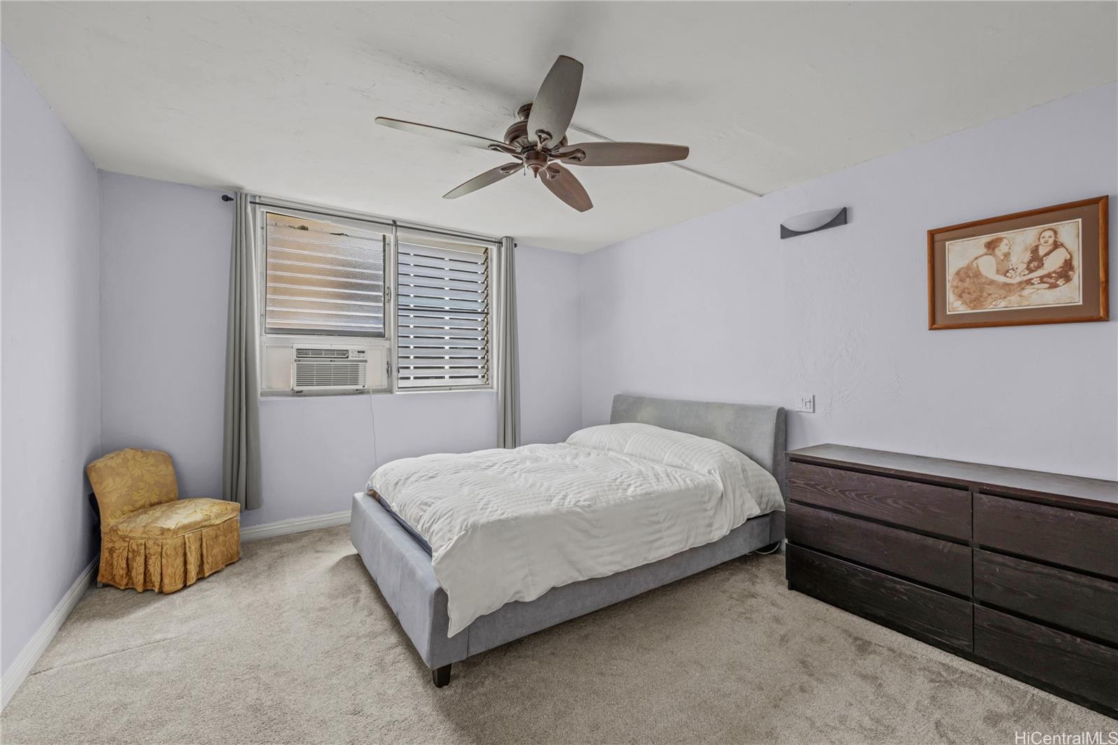 Liliuokalani Plaza condo # 701, Honolulu, Hawaii - photo 11 of 18