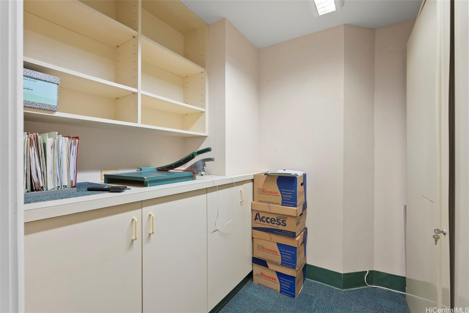 222 Vineyard Street Honolulu Oahu commercial real estate photo12 of 16