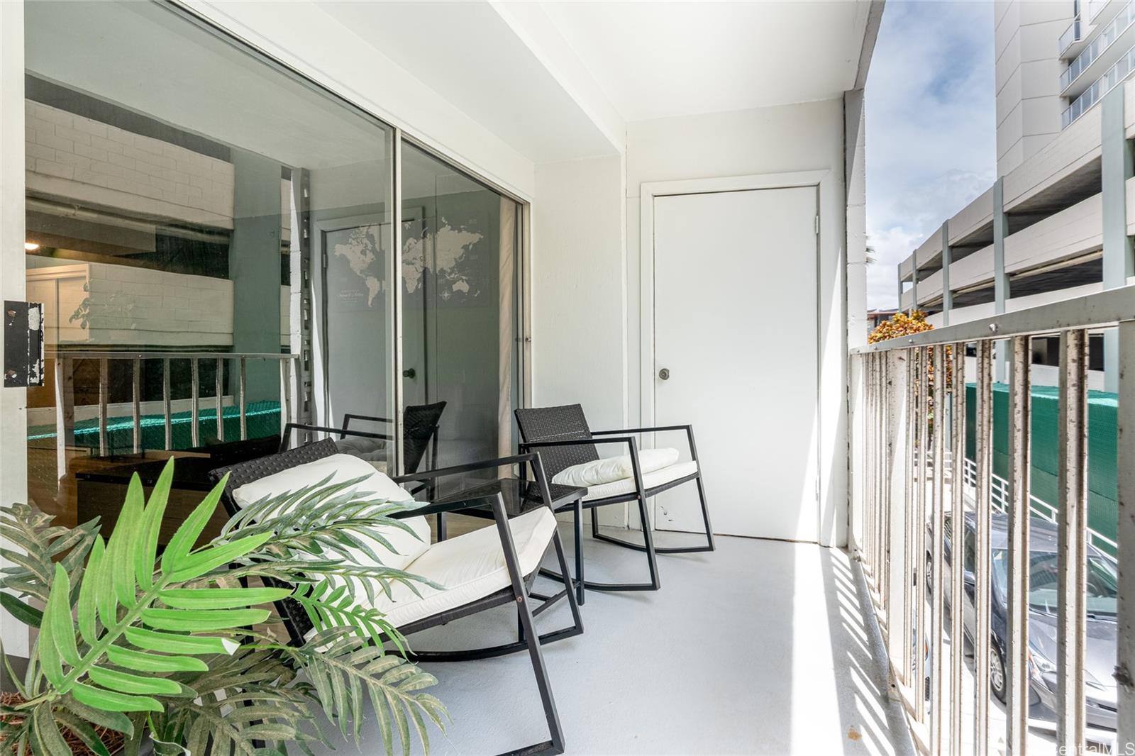 Coral Terrace Apts condo # 104, Honolulu, Hawaii - photo 16 of 18