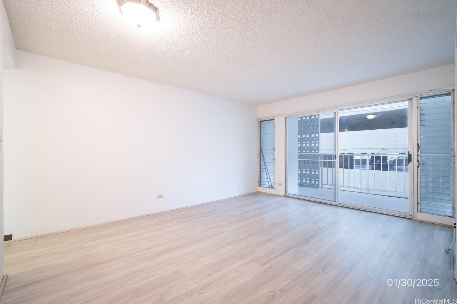 2222 Aloha Dr Honolulu - Rental - photo 5 of 23