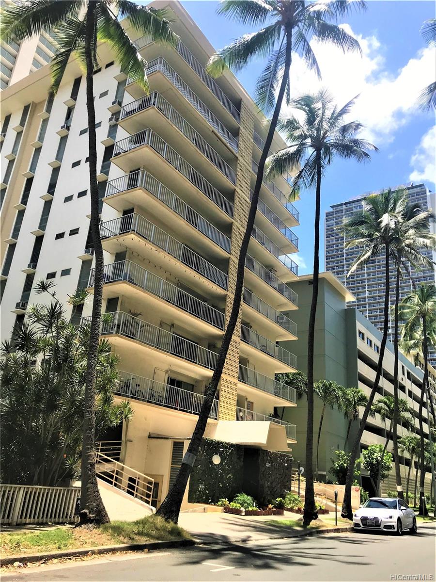 Coral Terrace Apts condo # 804, Honolulu, Hawaii - photo 1 of 20