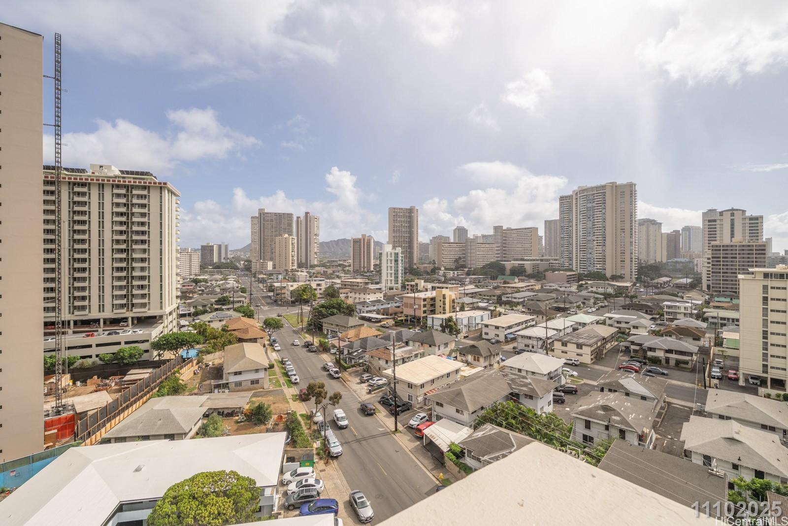 2222 Citron Street Honolulu - Rental - photo 11 of 21