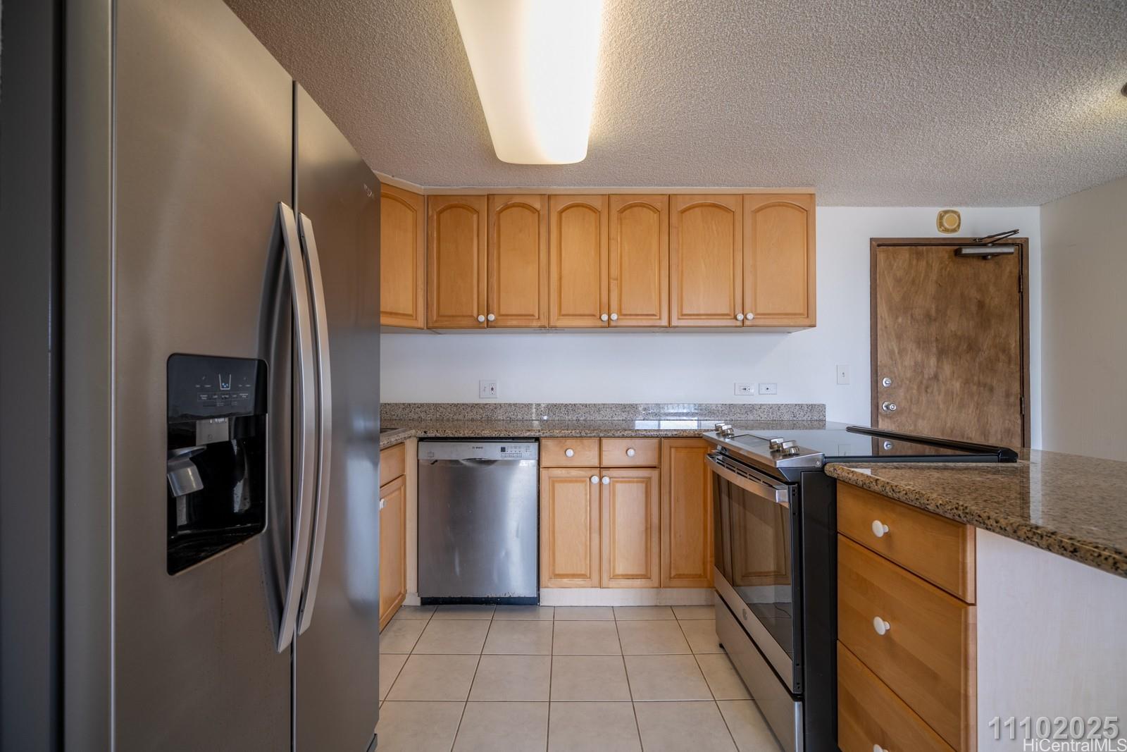 2222 Citron Street Honolulu - Rental - photo 13 of 21