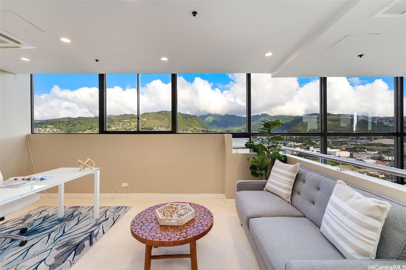 Parkside Tower condo # 2502, Honolulu, Hawaii - photo 16 of 25