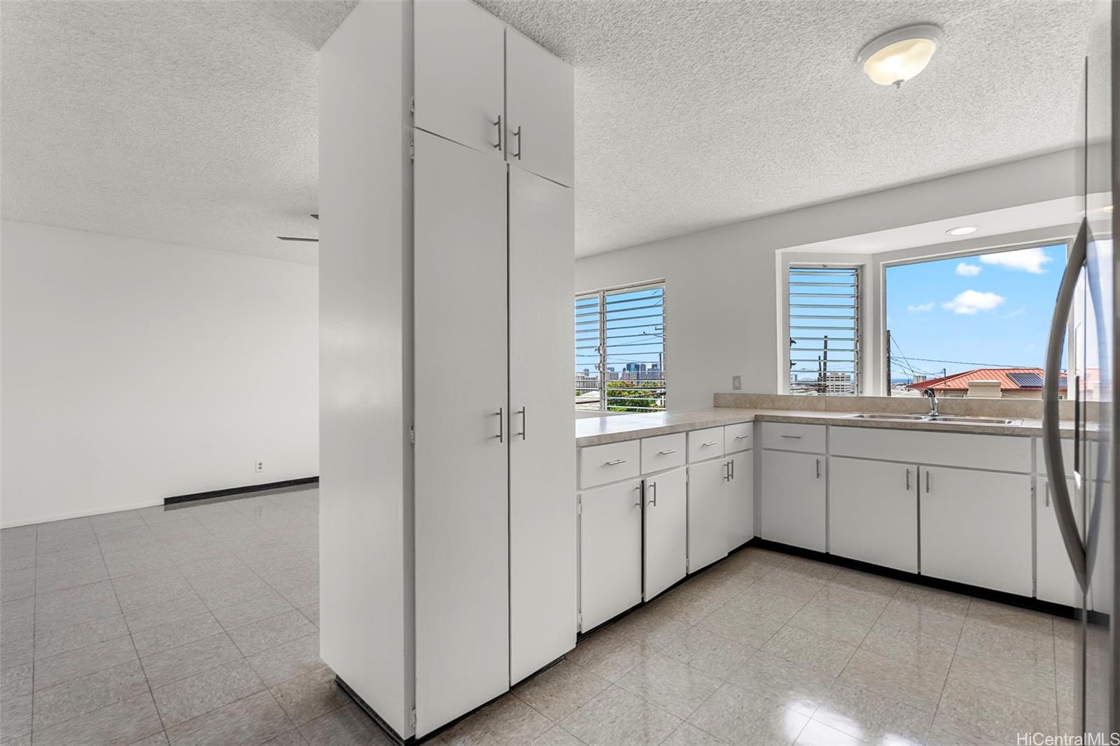 2222  Liliha Street Puunui, Honolulu home - photo 13 of 25