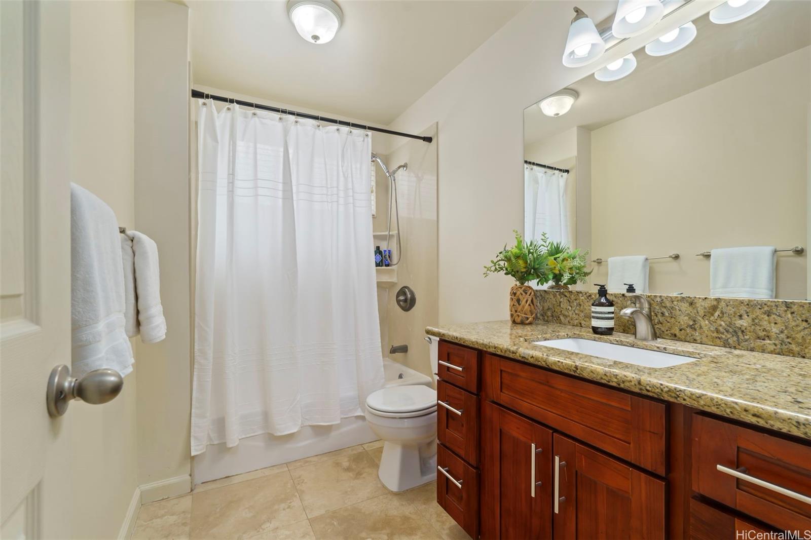 2222  Mahalo Street Alewa Heights, Honolulu home - photo 18 of 25